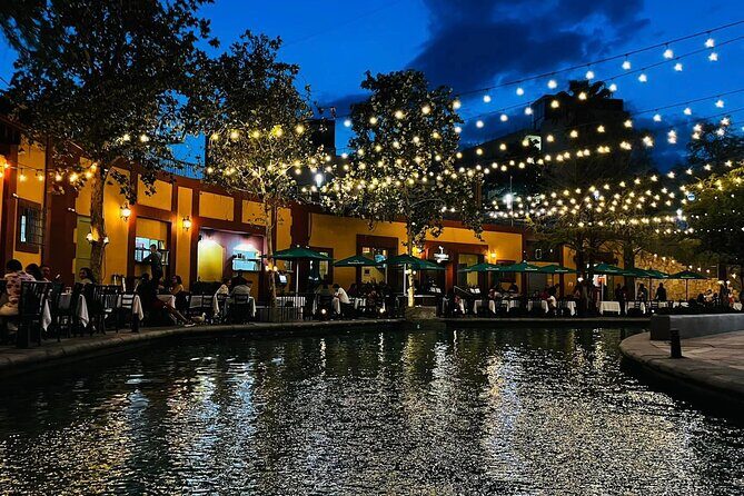 The best "Monterrey tour" of Night + Guide + transfer - Key Points