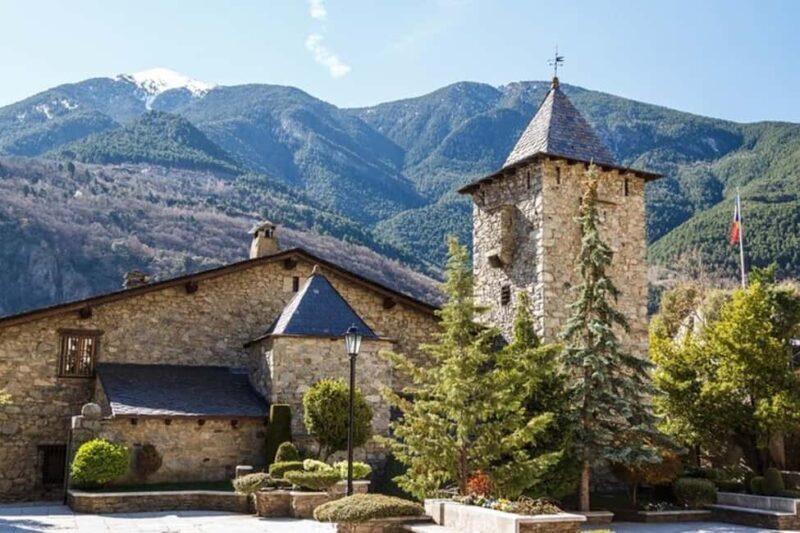 The Best of Andorra la Vella Private Walking Tour - Breaking Down the Itinerary