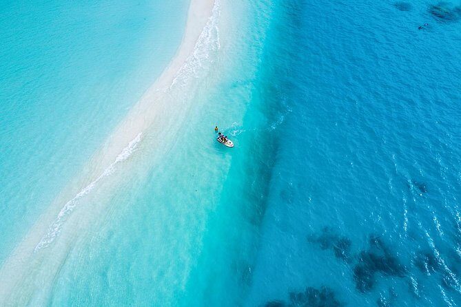 The Best Of Maldives For Solo Traveler - Discover the Maldives through a balanced and immersive 9-day solo tour