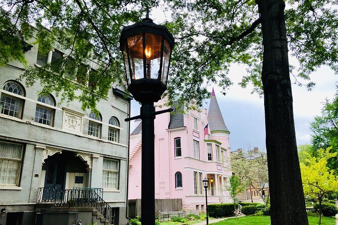The Best of Old Louisville: 60-Minute PRIVATE Guided Walking Tour - A Brief Look at the Best of Old Louisville: 60-Minute PRIVATE Guided Walking Tour