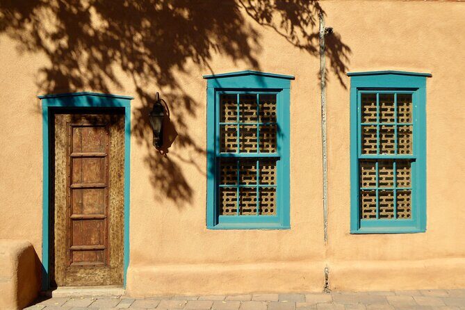 The Best Of Santa Fe Private Walking Tour - Key Points