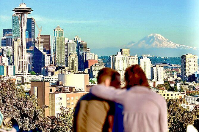 The Best of Seattle and Majestic Snoqualmie Waterfalls - Transportation & Group Size