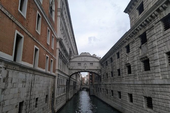 The best of Venice and Murano with Saint Mark's private tour - Key Points