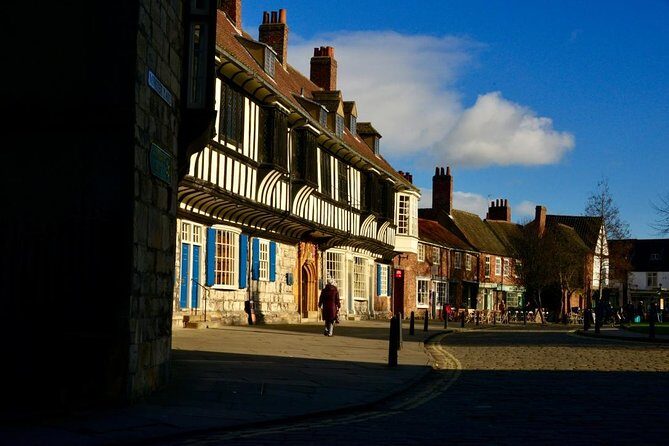 The Best of York on Foot in a Small Group - FAQs