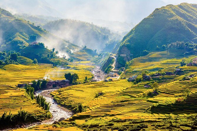 The Best Sapa Tour 2D1N Stay At 3* Hotel -Transfer by Sleep BUS - Who Will Love This Tour?