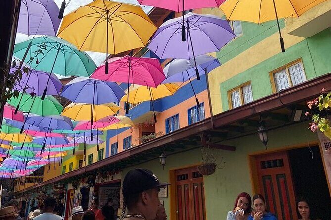 The best tour of Guatape - The Sum Up