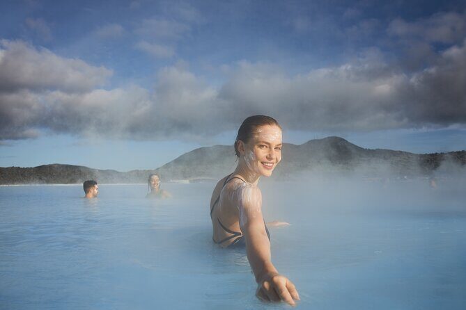 The Blue Lagoon Comfort Package Including Transfer from Reykjavik - A Detailed Look at the Blue Lagoon Comfort Package