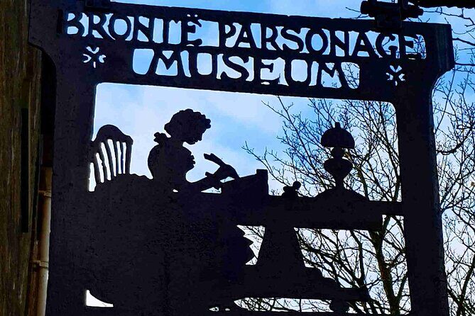 The Brontes, Wuthering Heights and Jane Eyre - Key Points