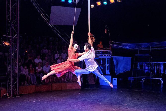 The Cambodia Circus, Phare At 19:00 PM - A Deep Dive into the Phare Experience
