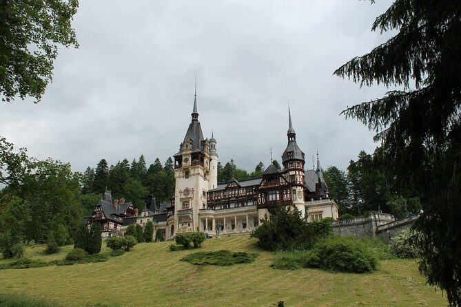 The Castles from the Carpathian Mountains! The Fixers Private Tour - Who Should Consider This Tour?