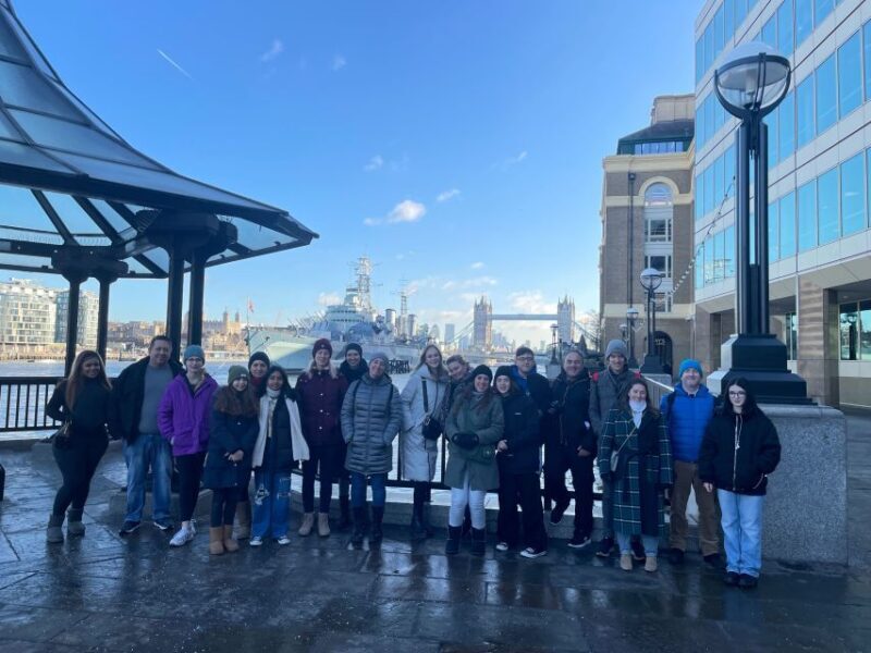 The Changing of the Guard Experience with Thames Boat ride - A Deep Dive into the Tour Experience