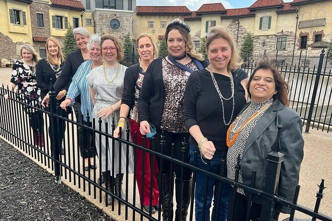 THE CHEERS TOUR: Niagara-on-the-Lake Wine and Cheese Tour - A Deep Dive into the Niagara-on-the-Lake Wine and Cheese Tour