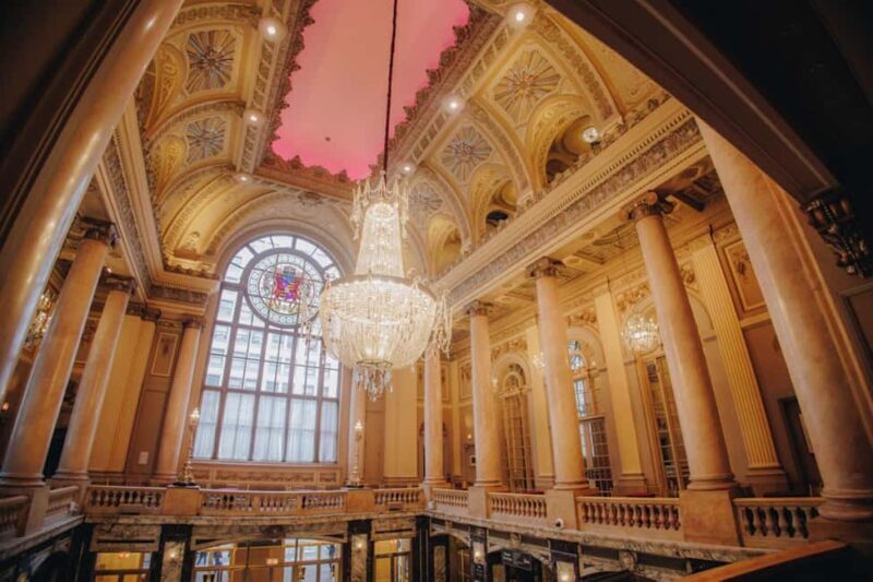 The Chicago Theatre Tour Experience - The Sum Up