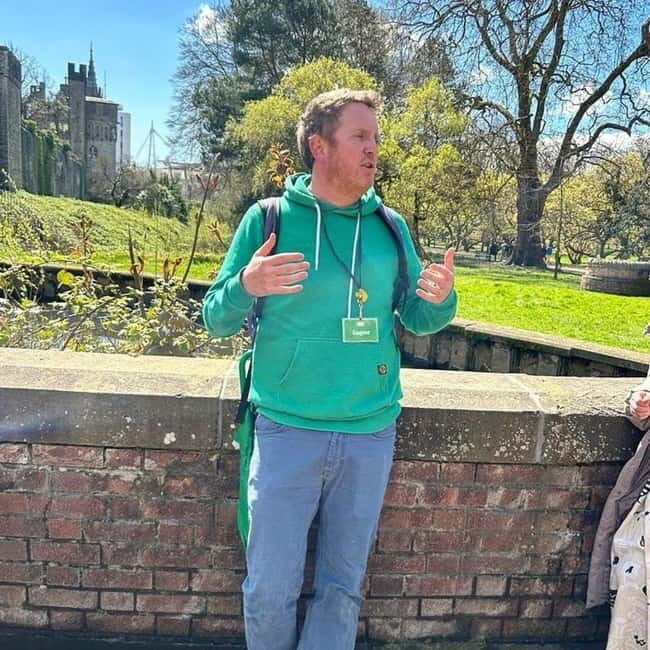 The Dark Cardiff Guided Walking Tour - The Dark Cardiff Guided Walking Tour: An Intriguing Nighttime Exploration of Wales’ Capital