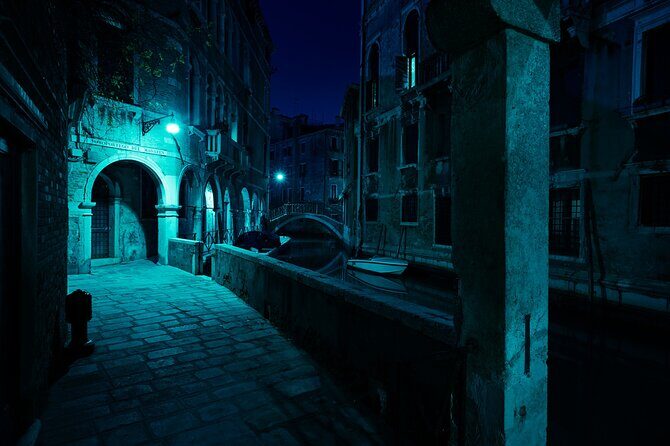 The Dark Side of Venice: Mysteries and Legends - A Deep Dive into the Mystery of Venice