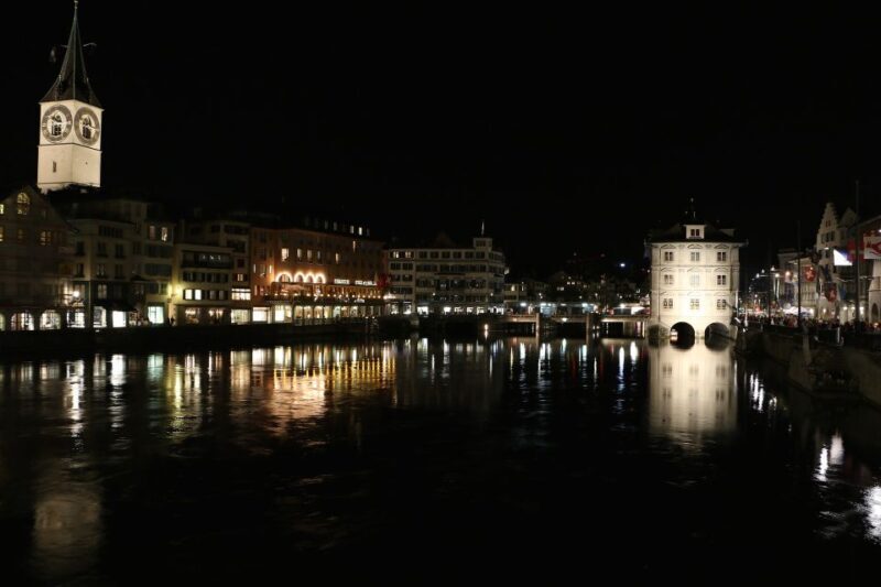The Dark Side of Zurich: Self-Guided Audio City Tour - A Closer Look at the Experience