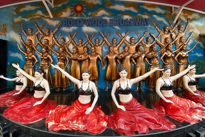 The Famous Bollywood Tour of Mumbai - A Practical Look at the Famous Bollywood Tour of Mumbai