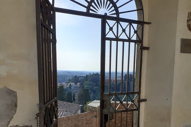 The foody village and the ancient castle - A Quick Look at What’s Included and Why You Should Consider This Tour