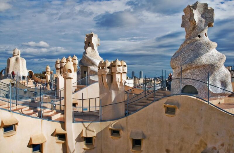 The Genuis of Gaudi & Modernist Architects - What Makes This Tour Stand Out