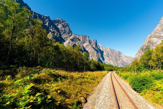 The Golden Train on Rauma Railway in Romsdalen - FAQ
