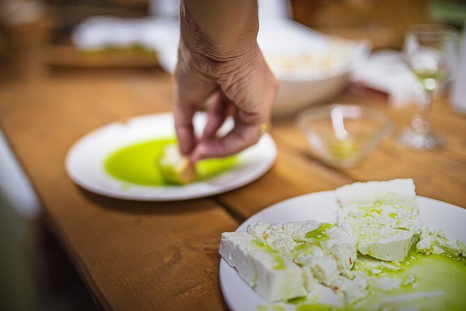 The Governor's Olive Mill Tour with Olive Oil Tasting - An In-Depth Look at the Experience