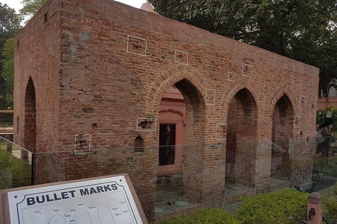 The Grand Amritsar Experience Combined With WAGAH FLAG CEREMONY - Exploring the Partition Museum