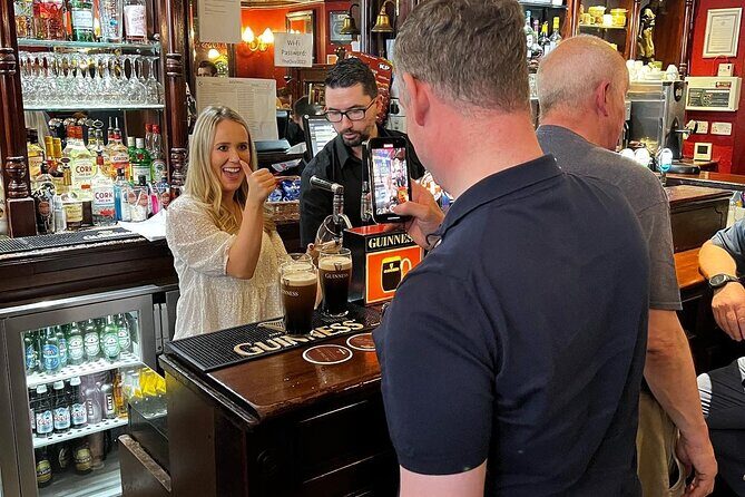 The Guinness Storehouse & Perfect Pint Tour Experience - The Drinking Experience