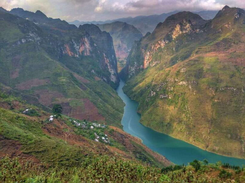 The Ha Giang Loop Tour 4D/3N (Self-Riding) - The Ha Giang Loop Tour 4D/3N (Self-Riding): An Adventure in Vietnam’s Mountains