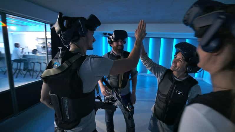 The Hague Downtown: VR Zombie Shooter 2 - 4 people - The Sum Up