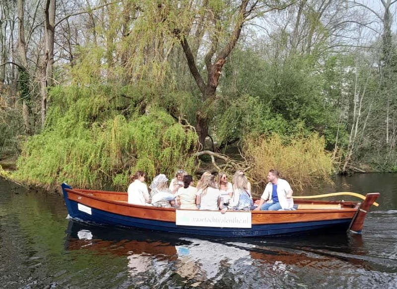 The Hague: individual tickets for an electric boattour! - An In-Depth Look at the Electric Boattour Experience