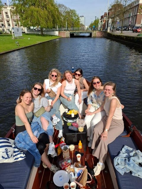 The Hague: Private Boattour up to 10 persons - FAQ