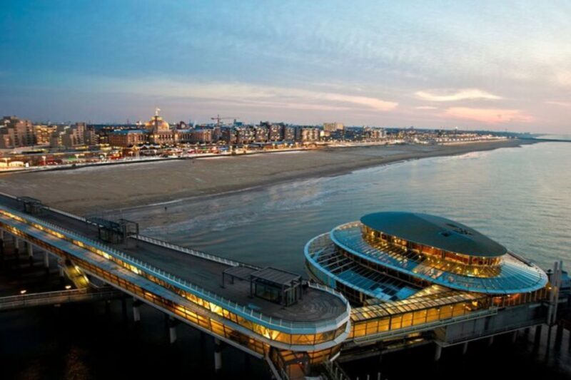 The Hague: Private Custom Walking Tour With A Local Guide - A Deep Dive into the Experience
