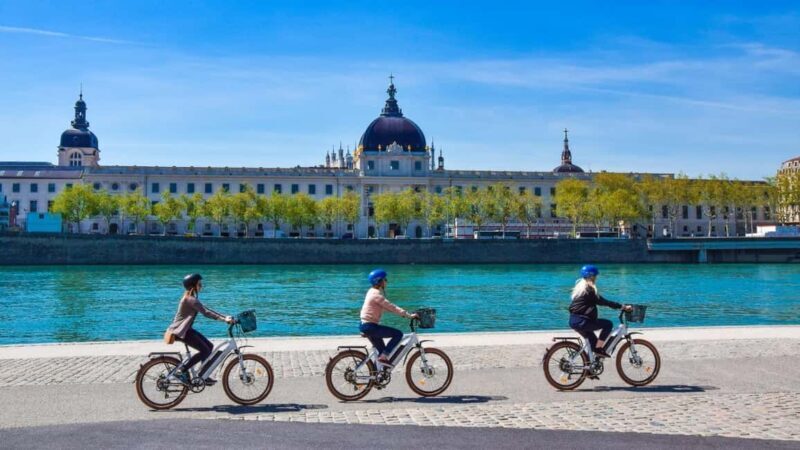 The highlights of Lyon with an electric bike - The Sum Up