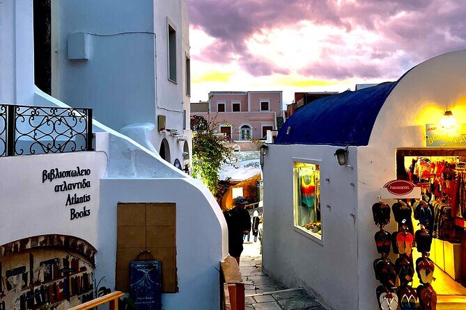 The Highlights of Santorini on a Mini Bus Daily Sunset Tour - Exploring Santorini: The Highlights on a Mini Bus Daily Sunset Tour