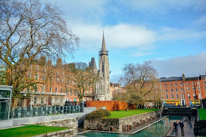 The History of Dublin With Locals: 1916 Easter Rising PRIVATE Tour - An In-Depth Look at the Tour Experience