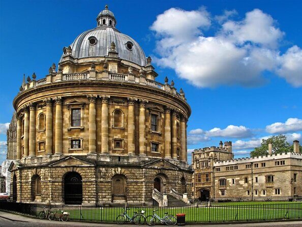 The Inklings Oxford Writers Tour - Private Groups Daily - Experience the Literary Magic of Oxford with The Inklings Tour