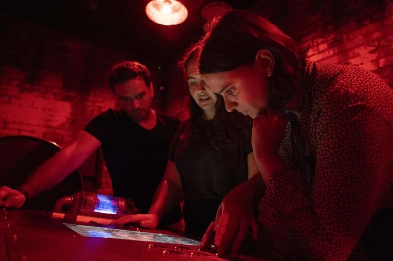 The Joker : Jokes' on You at Batman Escape Game Paris - The Setup and Atmosphere