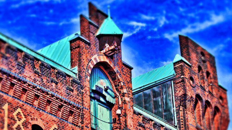 The Kiez-Captain Hamburg city tour & Speicherstadt tour - Key Points