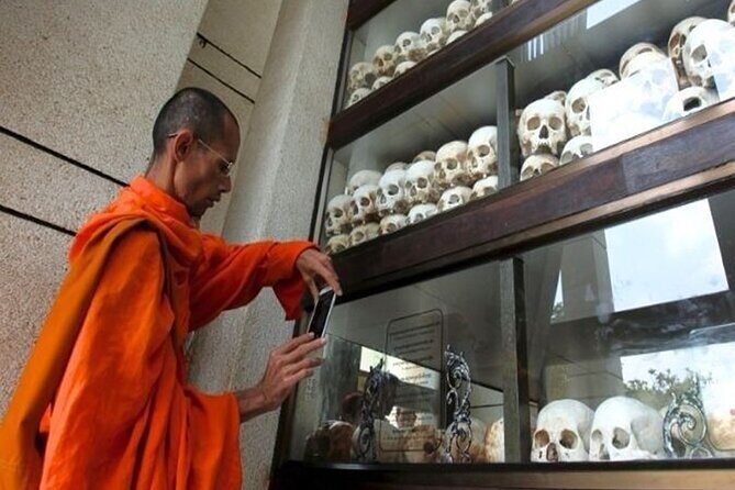 The killing field and Toul Sleng Genocide museum (S21) Tour - Key Points