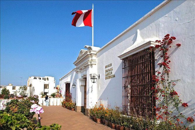 The Larco Museum + Lima City Tour & Catacombs Visit (Small Group) - Key Points