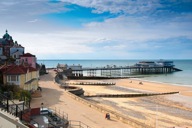The Little Town of Champions: A Self-Guided Audio Tour of Cromer - Key Points