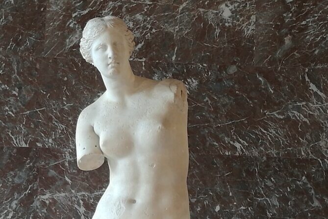 The Louvre for the first time. A Private Guided Tour - Key Points