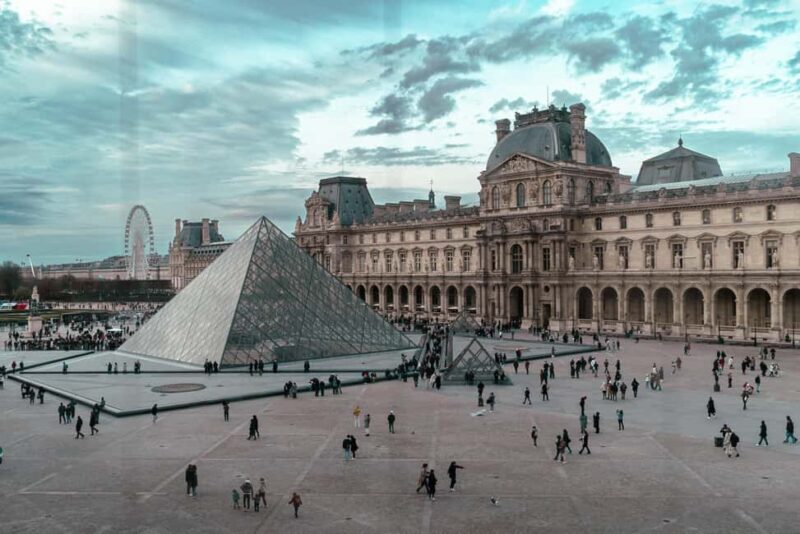 The Louvre Museum - PRIVATE TOUR - Who Would Love This Tour?