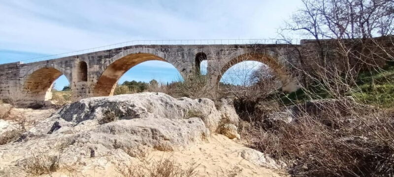The Luberon: Visit the hilltop villages by electric bike - Key Points