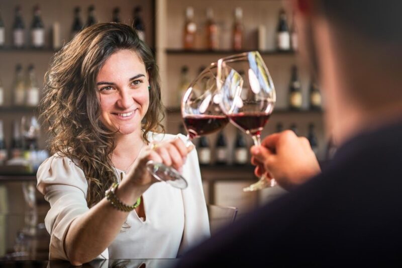 The Madama: Wine tasting in La Morra - The Madama: Wine tasting in La Morra
