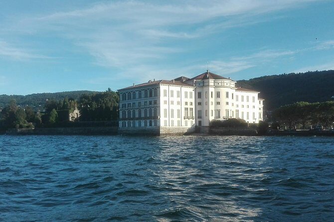 The magic of a private sunset boat tour around the Borromean islands - A detailed look at what you can expect from this sunset boat tour