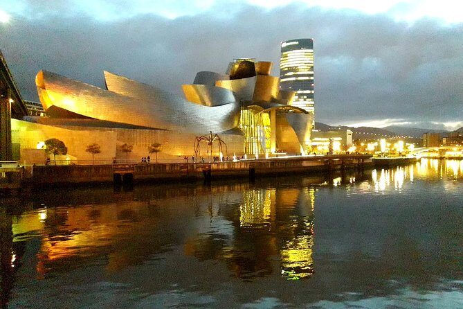 The magic of the Guggenheim museum - 2 hours with VIP tickets - FAQs
