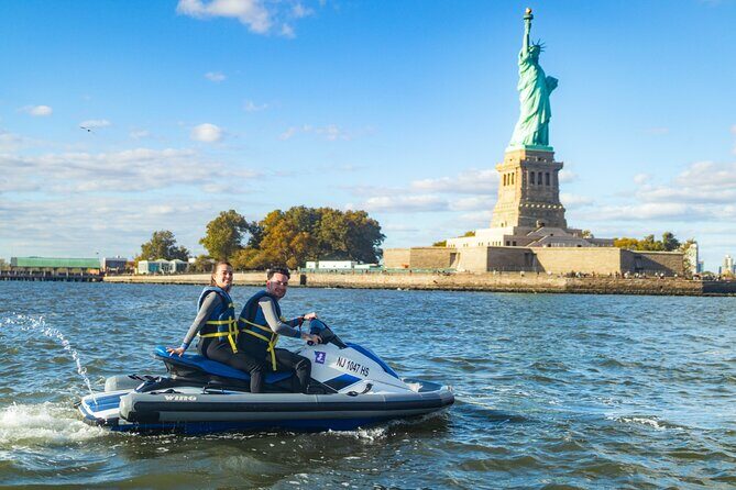 The Manhattan Loop and Statue of Liberty Jet Ski Tour (2.5 hr) - A Unique Perspective on NYC: The Manhattan Loop and Statue of Liberty Jet Ski Tour