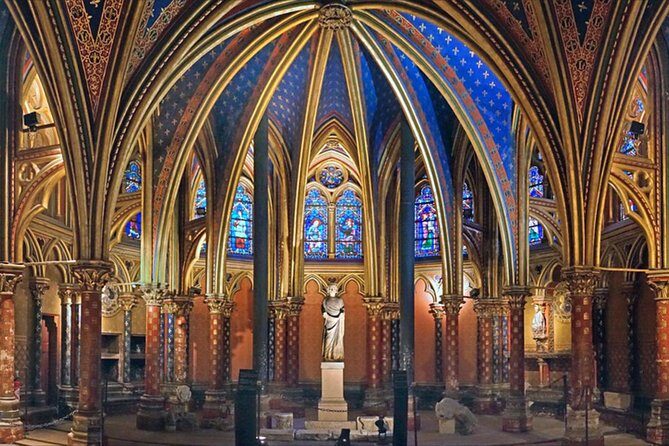 The Medieval Heart of Paris - History Walk (Small Group Tour) - Who Should Consider This Tour?