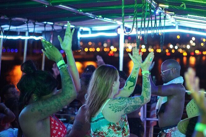 The Miami Experience Boat Party - An In-Depth Look at the Miami Experience Boat Party